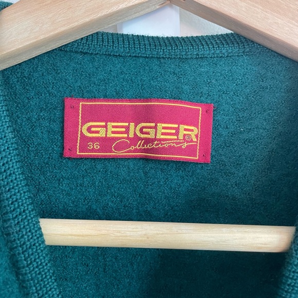 Vintage Green Wool Cardigan (Size 4) - Picture 5 of 8